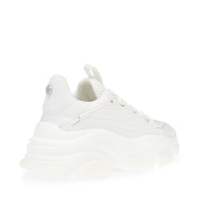 Steve Madden Portable Sneaker WHITE/WHITE Sneakers 90's Nostalgia