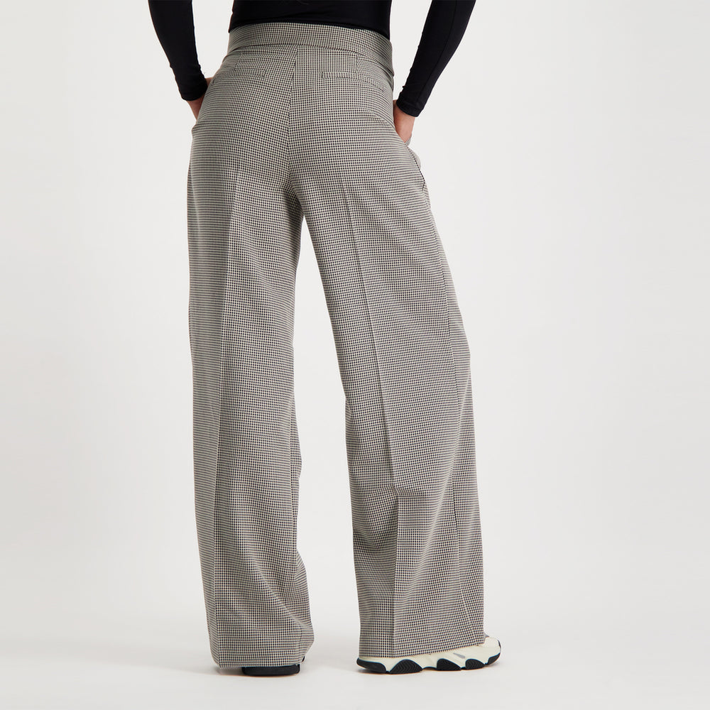 Steve Madden Apparel Isabella Pants PRINT BLACK Pants All Products