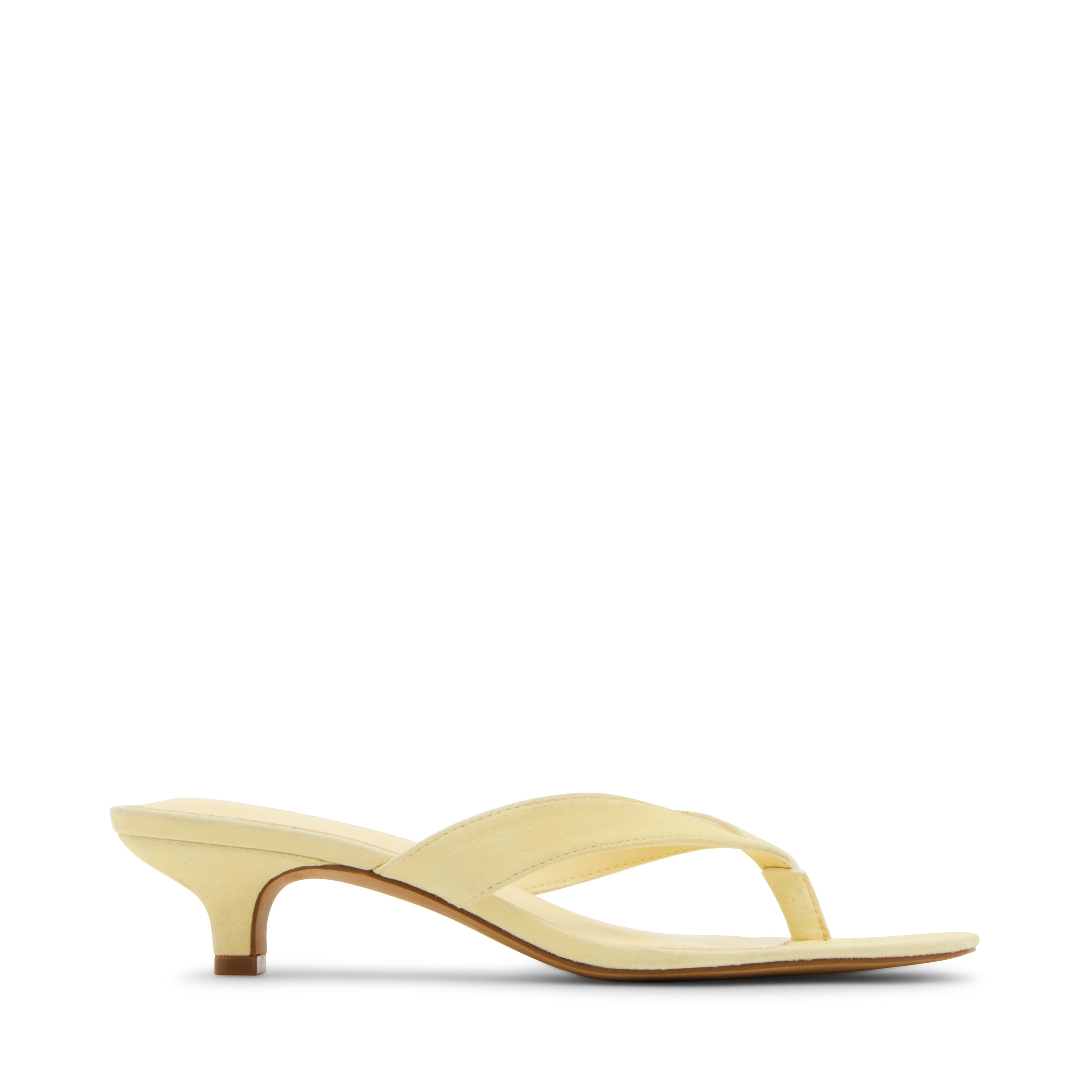 【Steve Madden】Tracieエキゾチックな質感スクエアトゥサンダル TRACIE Chestnut Suede Thong Strap Women's Kitten Heel