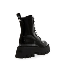 Steve Madden Over-ride Bootie BLACK PATENT Ankle boots 90's Nostalgia